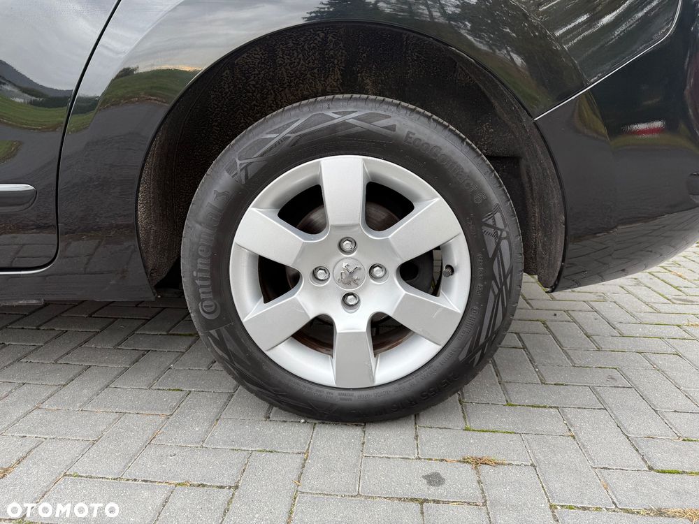 Peugeot 5008 2.0 HDi Family 7os - 27