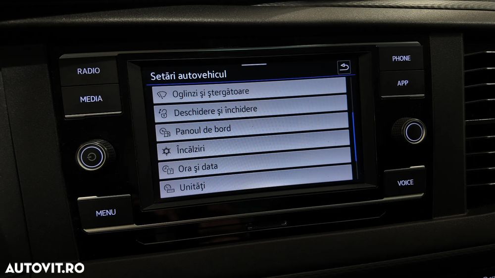 Volkswagen Caravelle 2.0 TDI 81 kW KR Trendline - 29