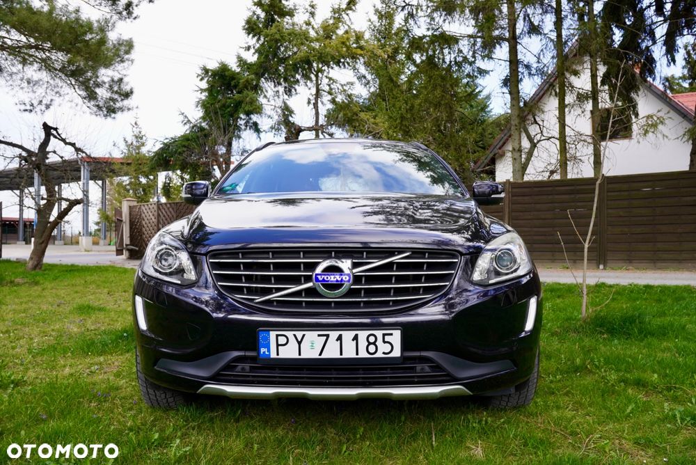 Volvo XC 60 D4 Drive-E Momentum - 3