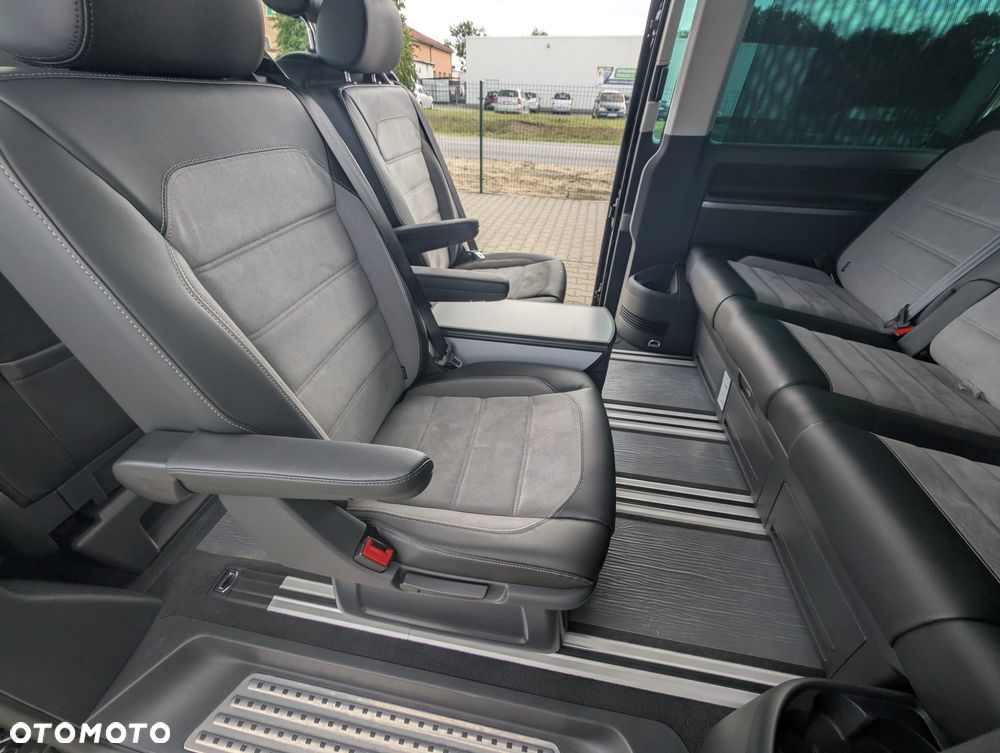 Volkswagen Multivan 2.0 TDI L1 Highline 4Motion DSG - 16