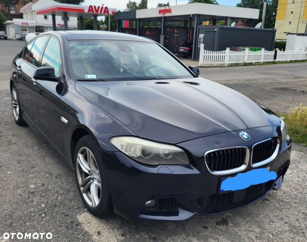 BMW Seria 5 ver-550i - 2