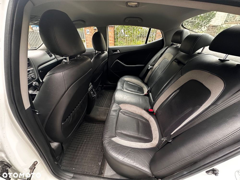 Kia Optima 1.7 CRDI Automatik Edition 7 - 8