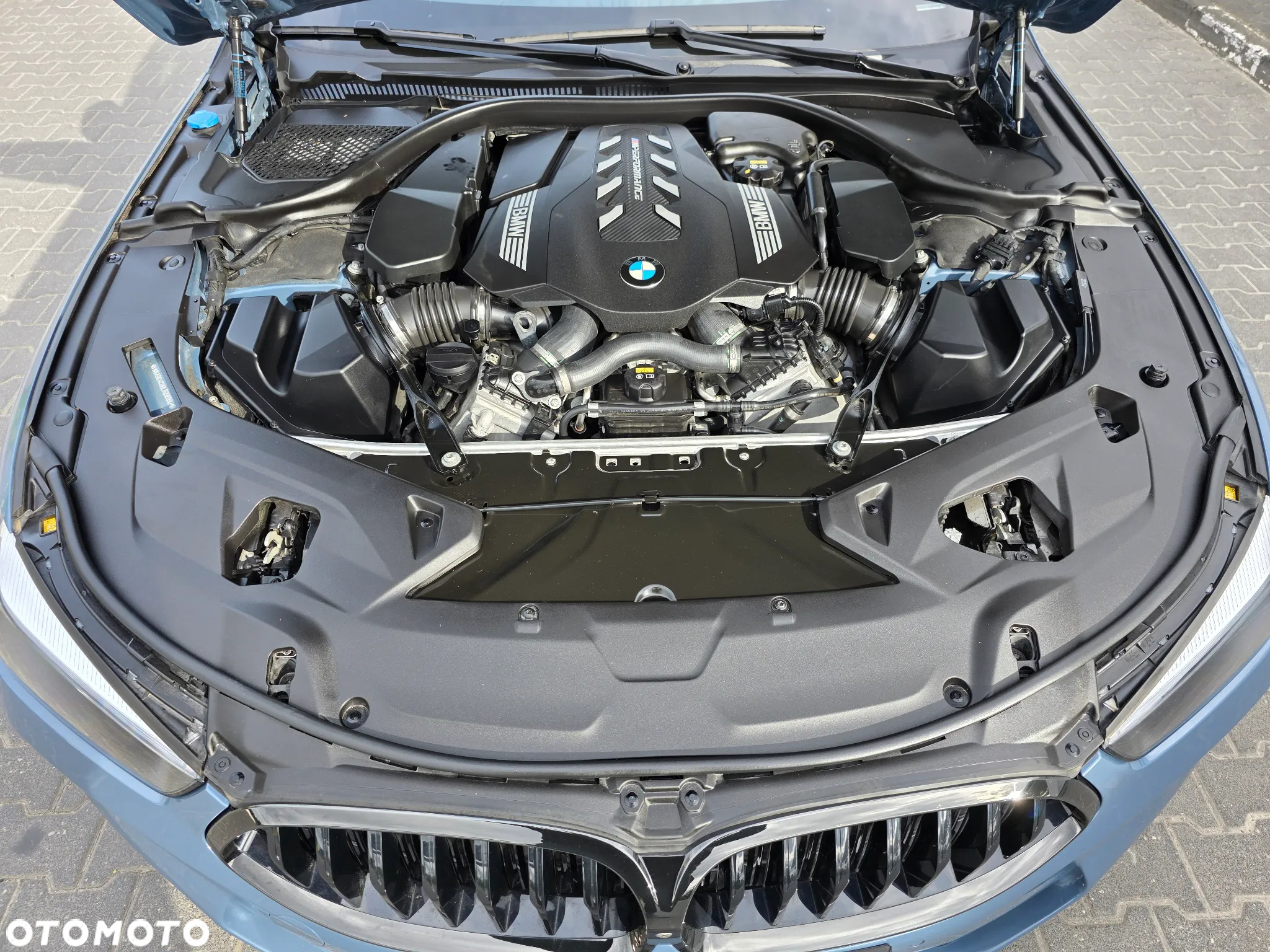 BMW Seria 8 - 20