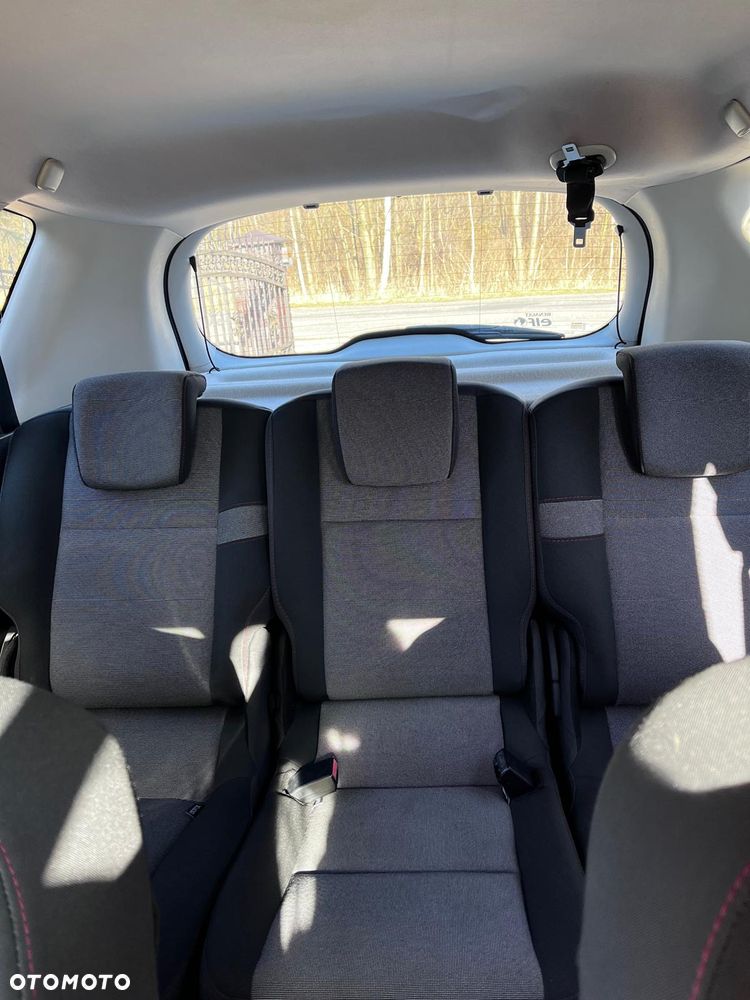 Renault Scenic ENERGY TCe 115 S&S Paris - 10