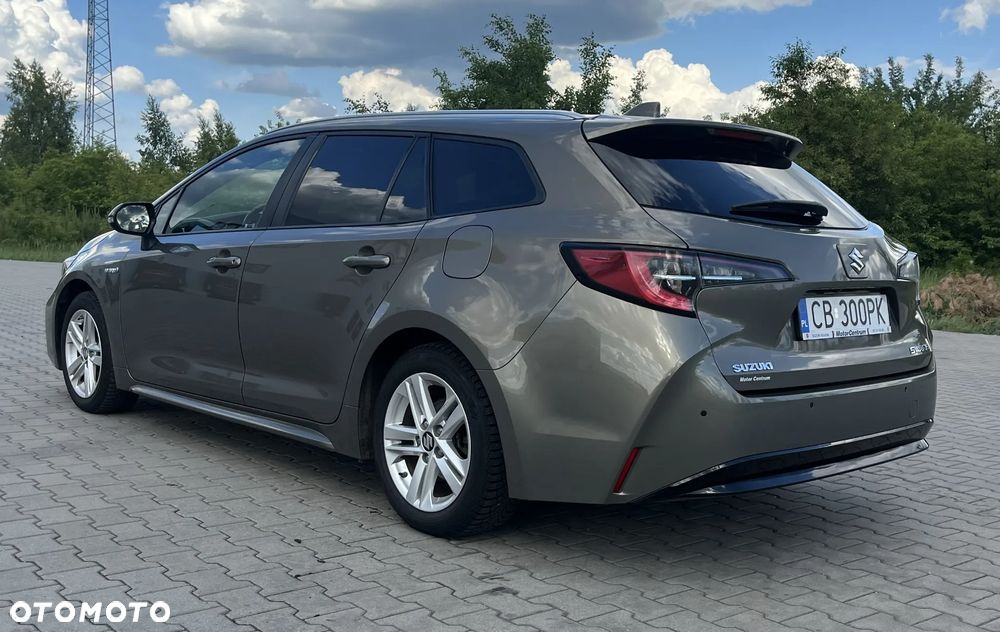 Suzuki Swace 1.8 Hybrid Premium Plus CVT - 5