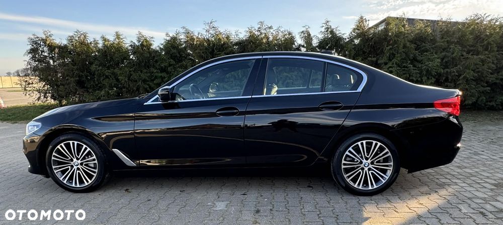 BMW Seria 5 530i Sport Line - 7