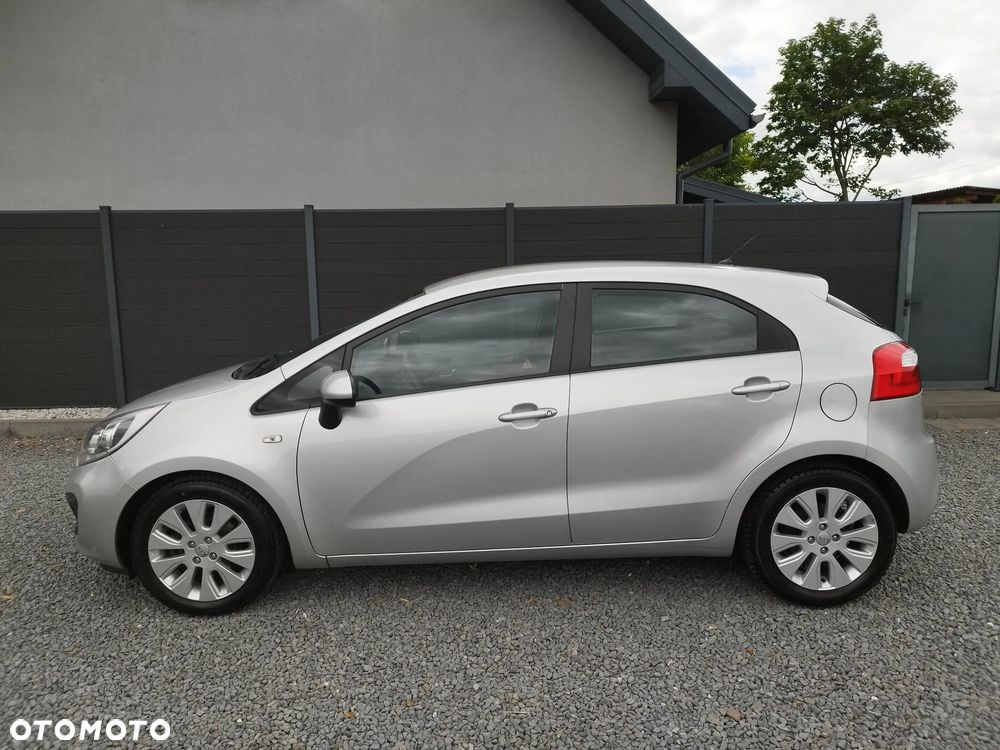 Kia Rio 1.2 Spirit - 4