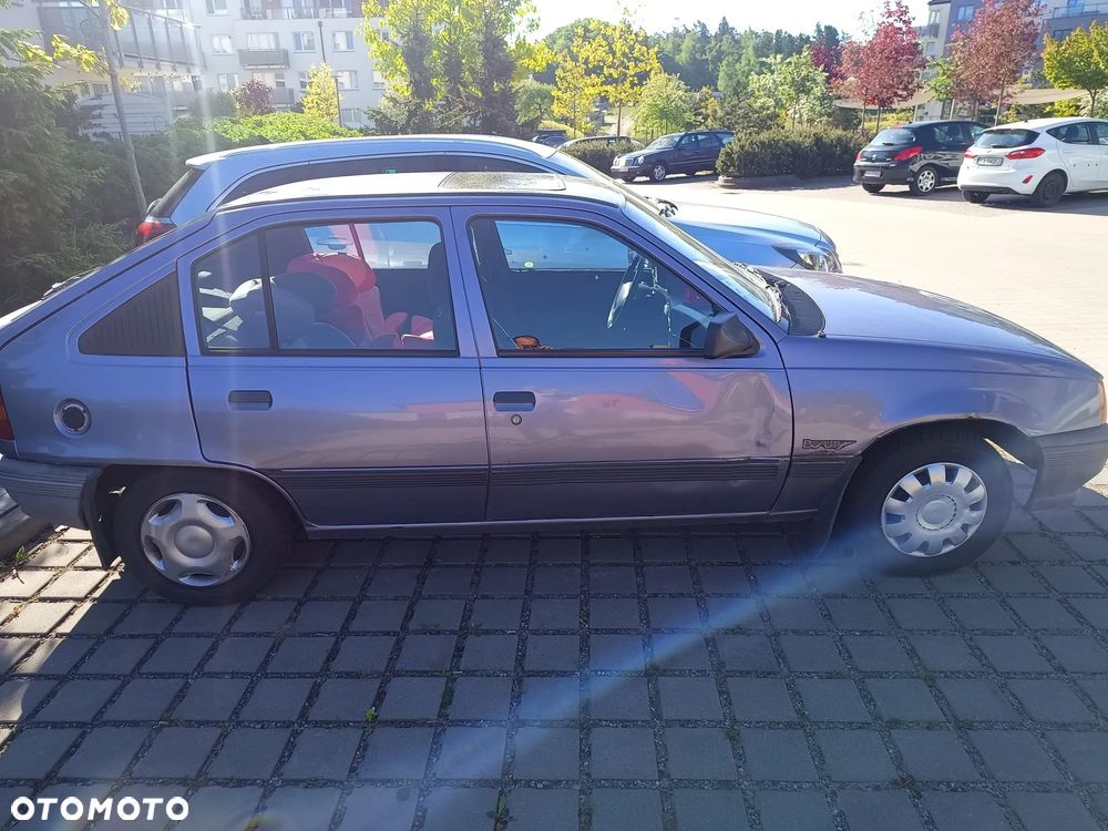 Opel Kadett 1.4 LS - 2