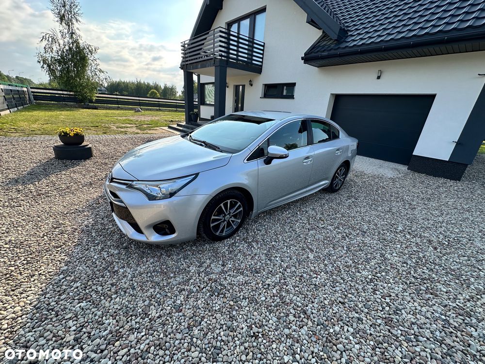 Toyota Avensis 1.8 Active - 2