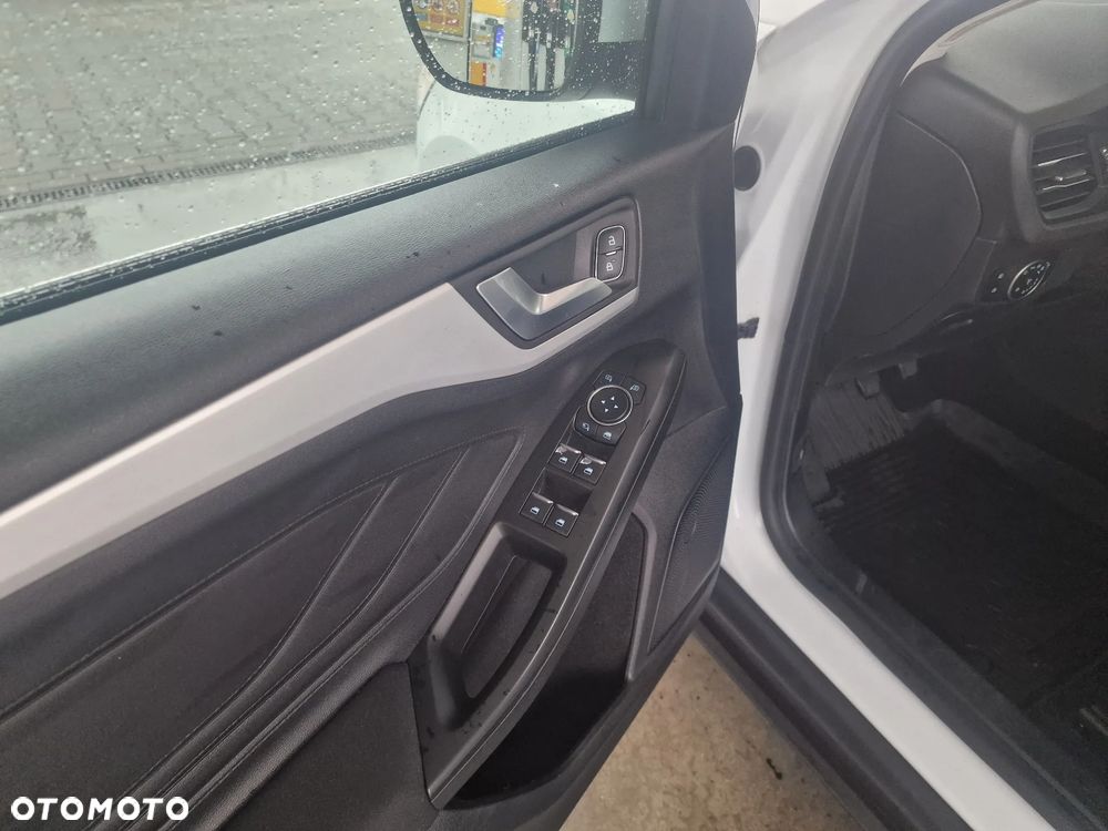 Ford Focus 1.5 TDCi DPF Start-Stopp-System Titanium - 11