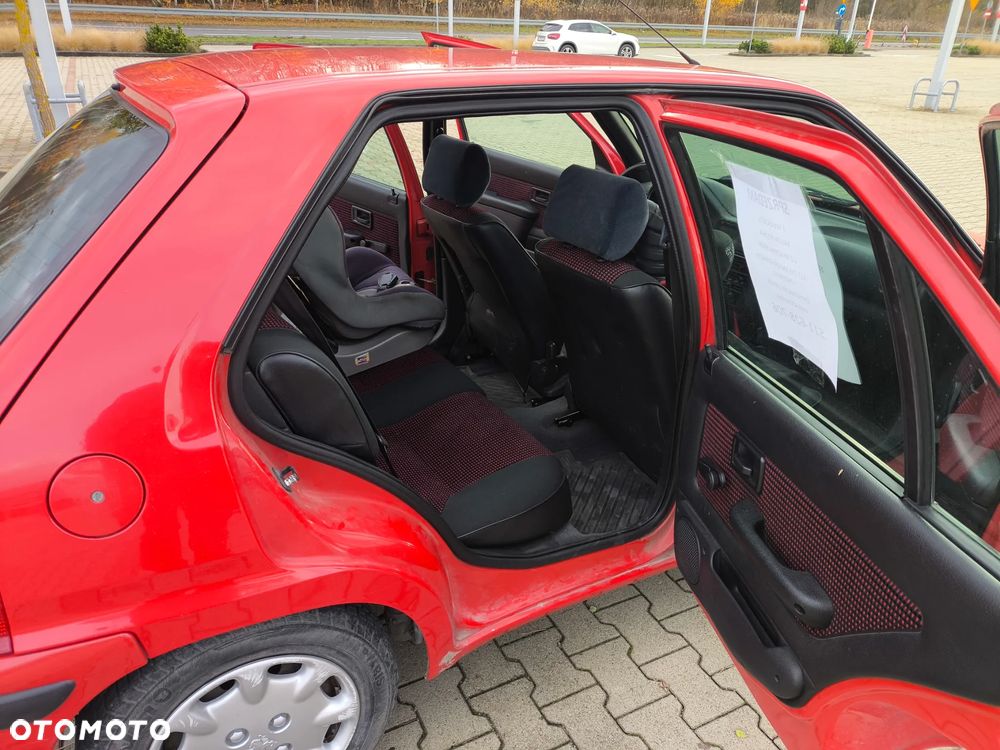 Peugeot 106 - 16