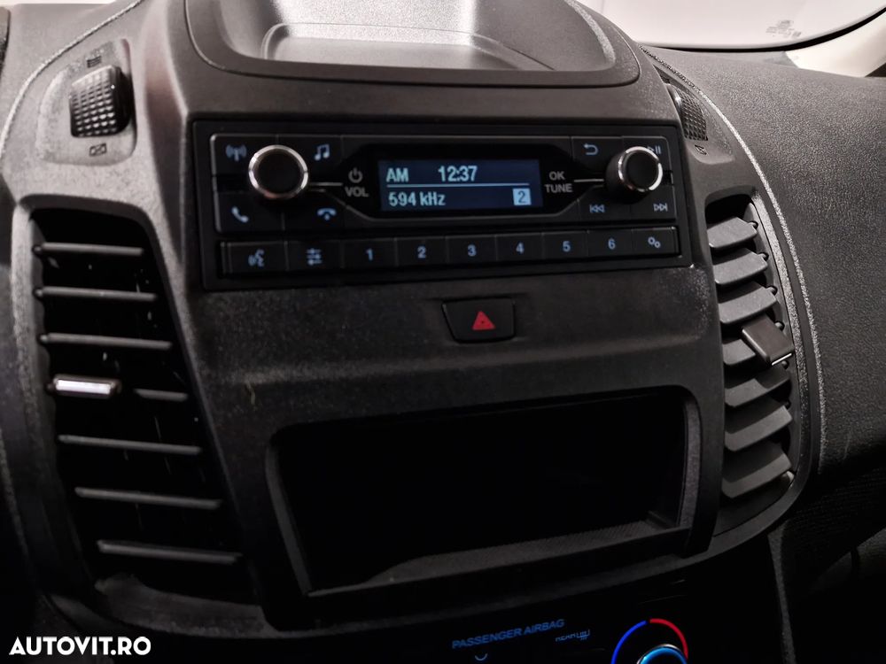 Ford Transit Connect - 15