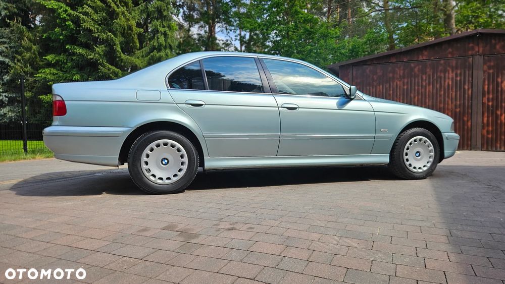 BMW Seria 5 523i - 21