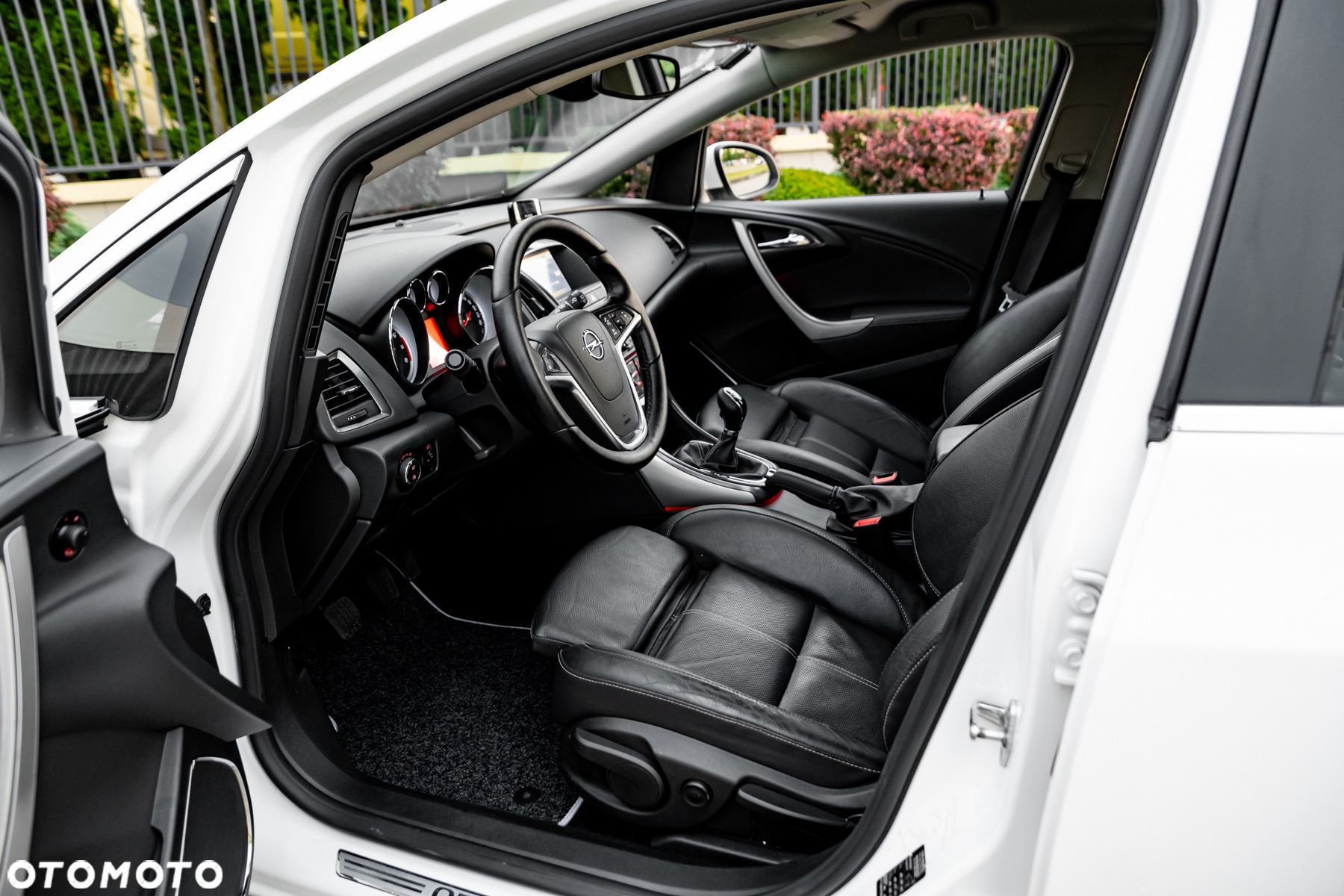Opel Astra 1.4 Turbo Sport - 17