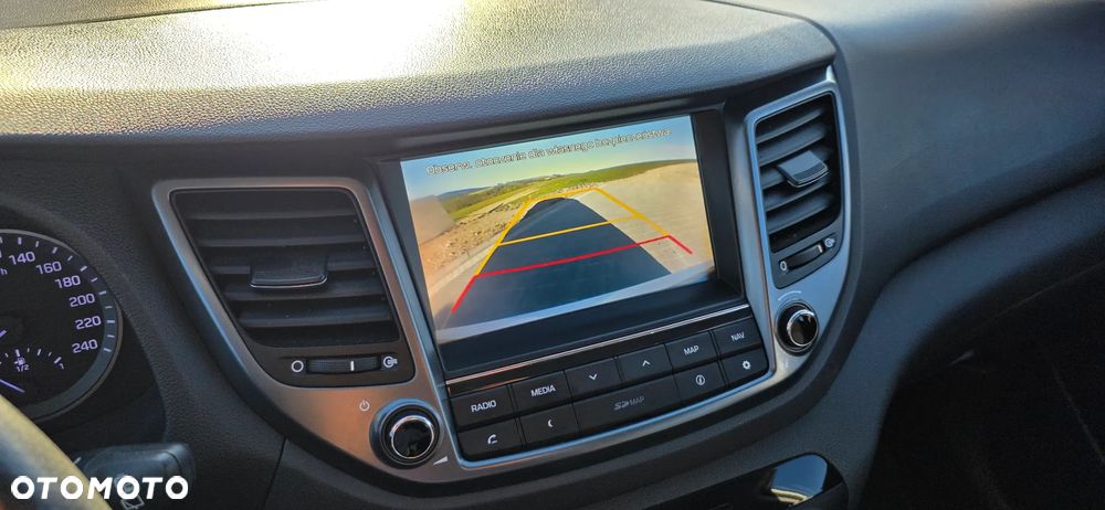 Hyundai Tucson 2.0 CRDi 4WD Automatik Advantage - 29