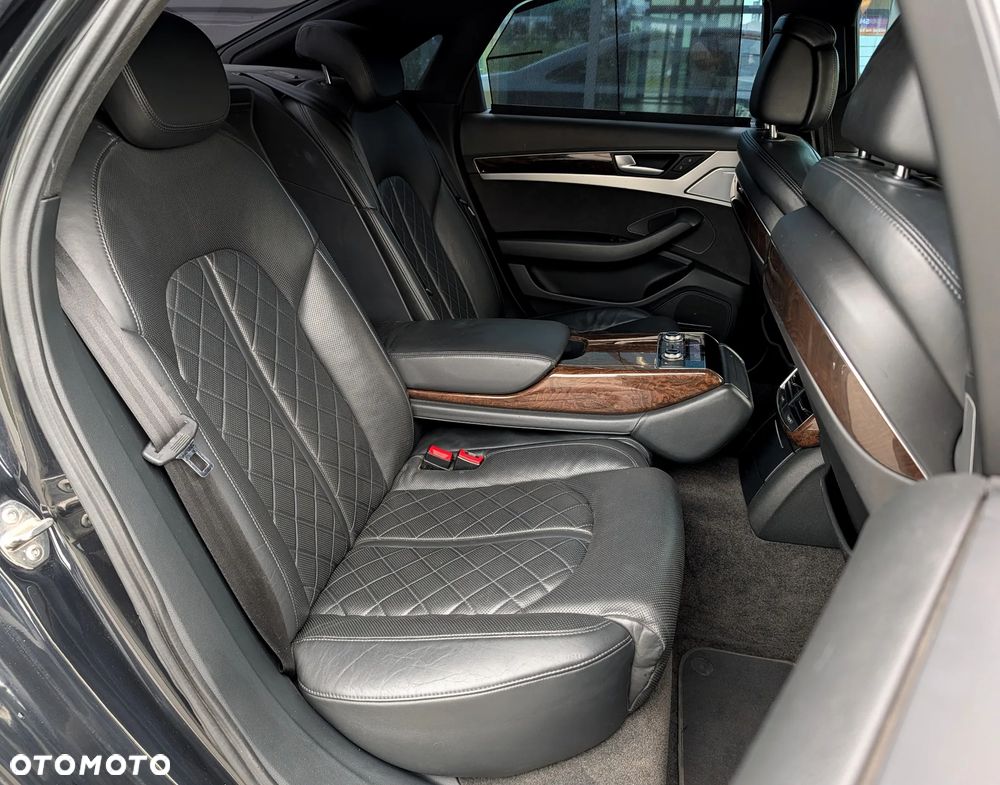 Audi A8 4.2 TDI DPF quattro tiptronic - 16