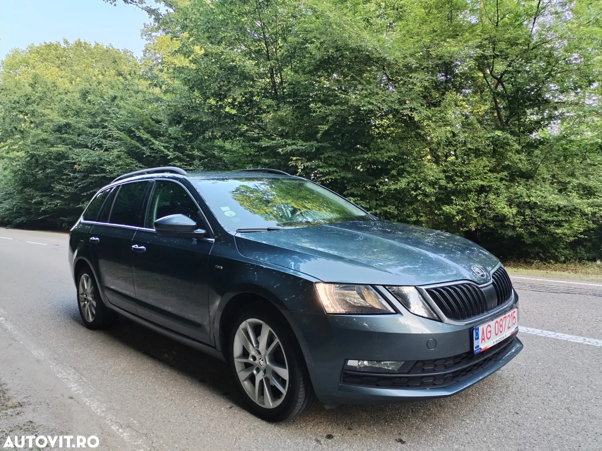 Skoda Octavia 2.0 TDI DSG Clever - 2