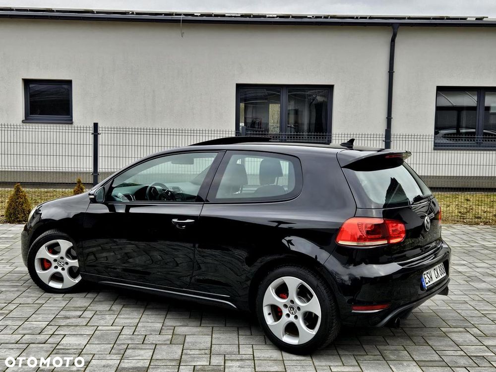 Volkswagen Golf 2.0 GTI - 7