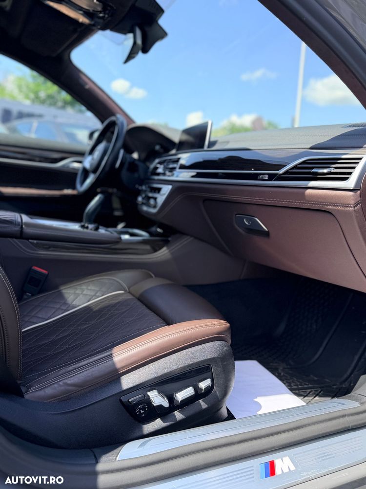 BMW Seria 7 740d xDrive - 14