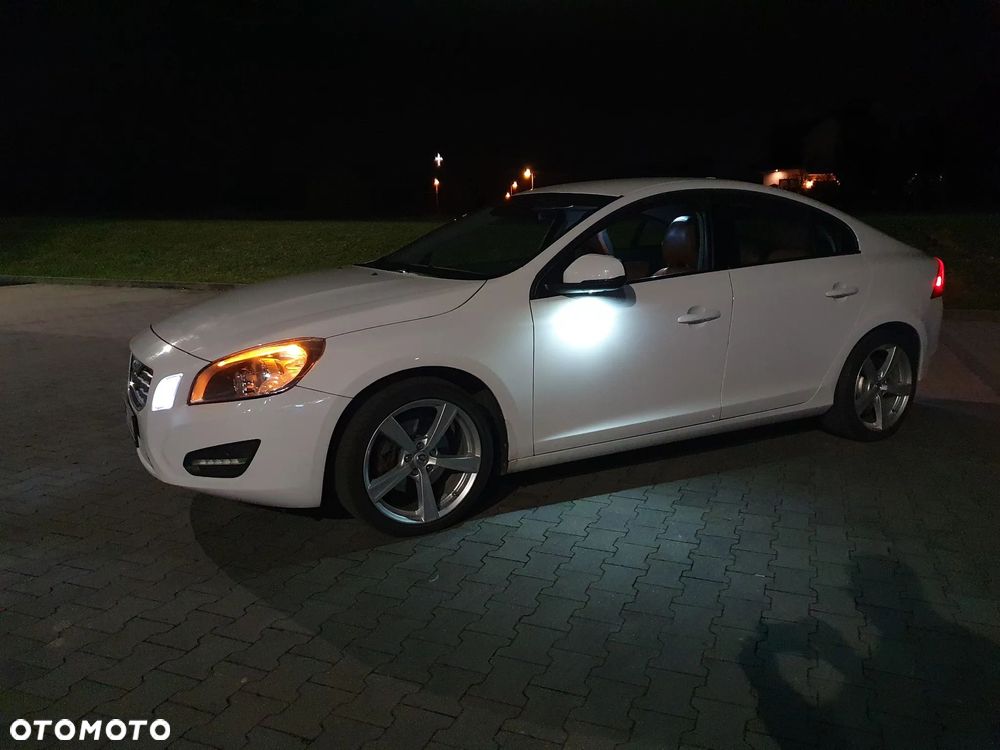 Volvo S60 - 11