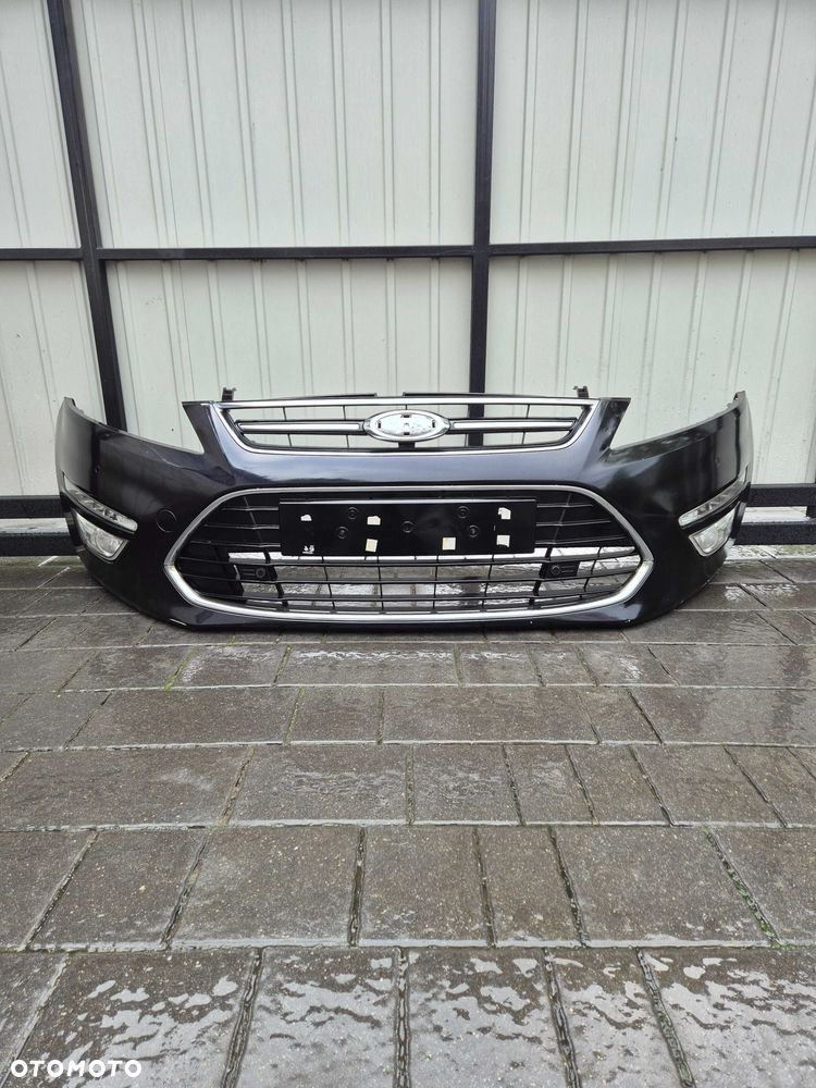 Zderzak przód przedni Ford Mondeo mk4 lift rok 11 kod lak G6 4xpdc - 1