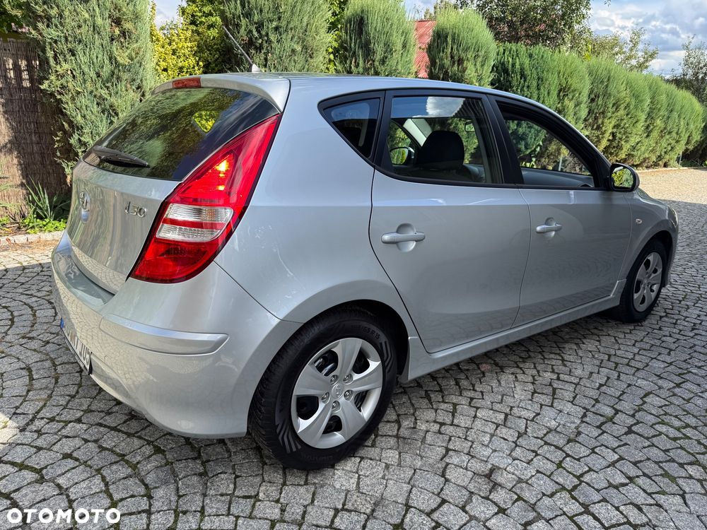 Hyundai i30 1.4 Edition 20 - 11