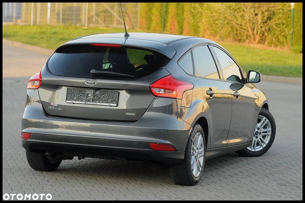 Ford Focus - 11