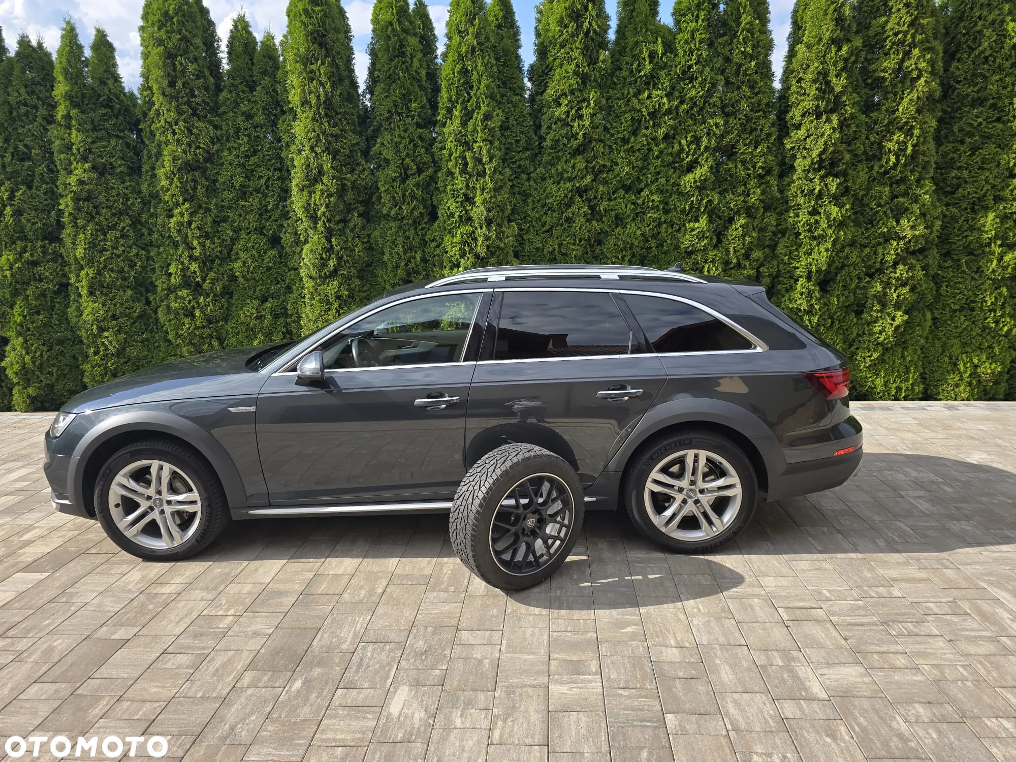 Audi A4 Allroad 2.0 TDI Quattro S tronic - 25