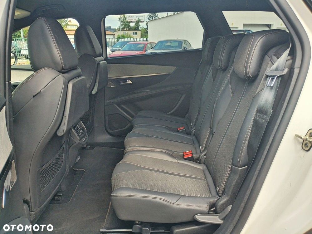 Peugeot 5008 1.6 PureTech GT S&S EAT8 - 11