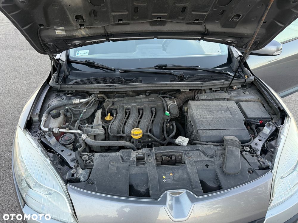 Renault Megane 1.6 16V Dynamique - 11