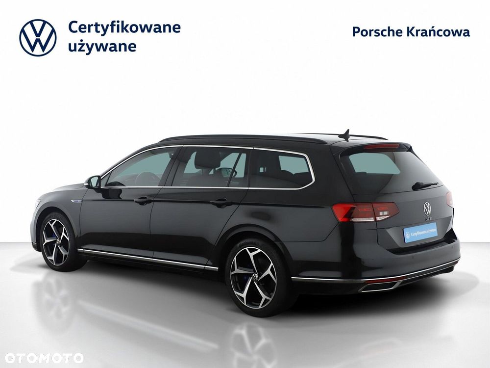 Volkswagen Passat 2021 photo 3
