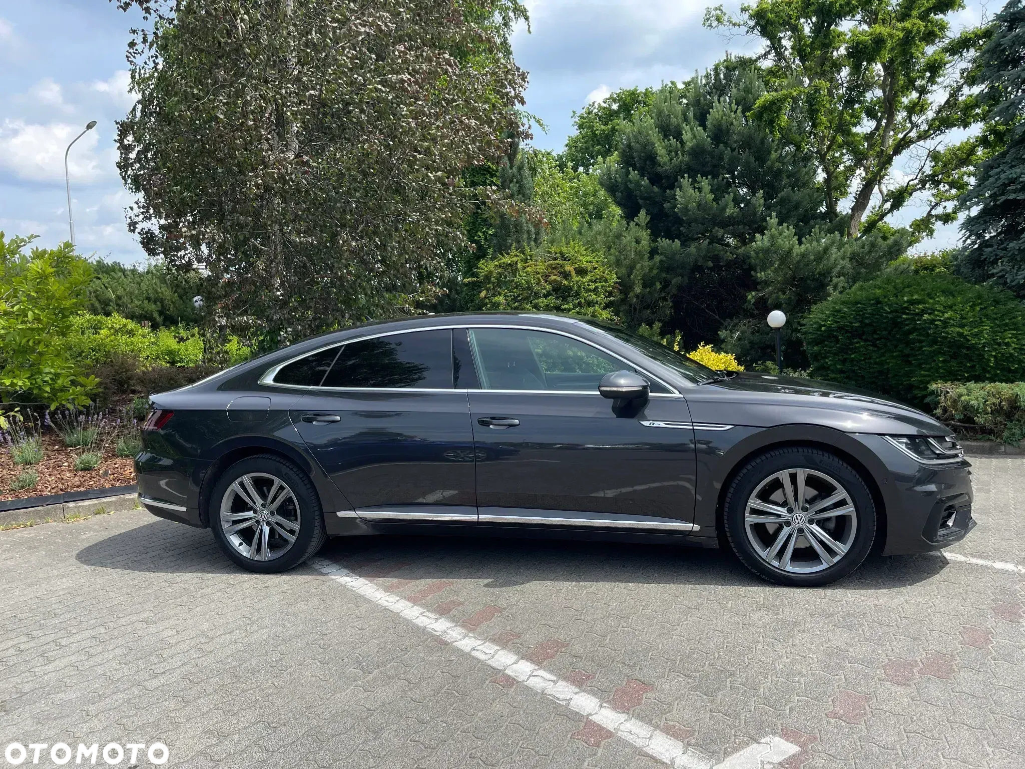 Volkswagen Arteon 2.0 TDI 4Motion SCR R-Line DSG - 2