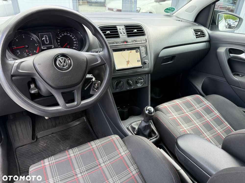 Volkswagen Polo - 21