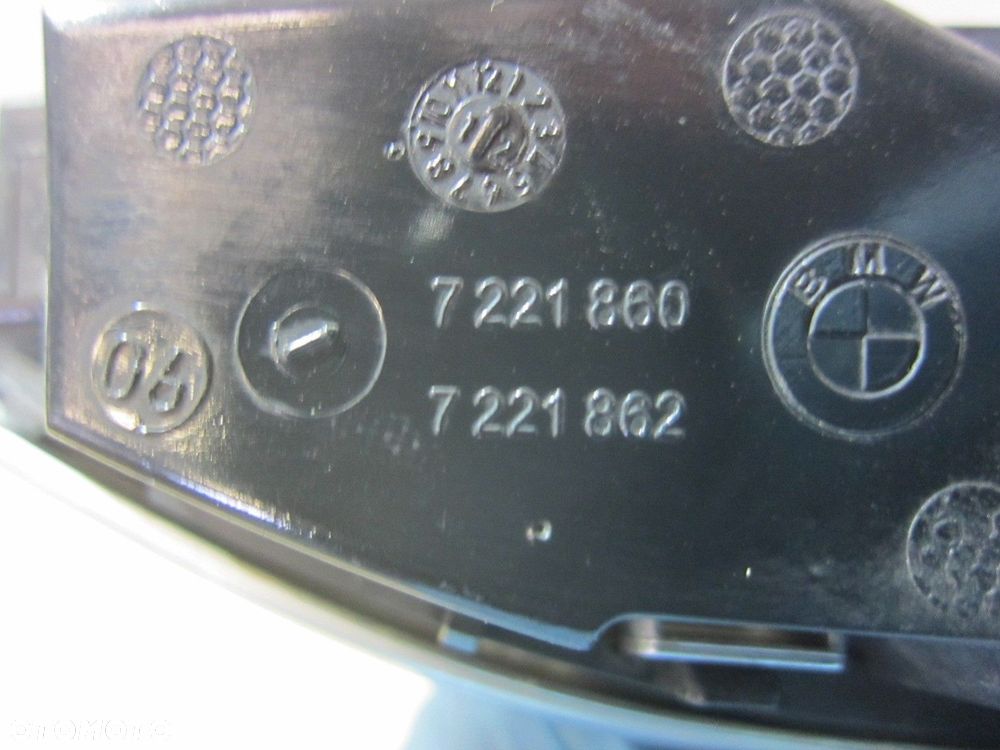 BMW F06 F12 MIGACZ BŁOTNIKA KIERUNKOWSKAZ PRAWY PRZÓD PRZEDNI 63137221860 - 9