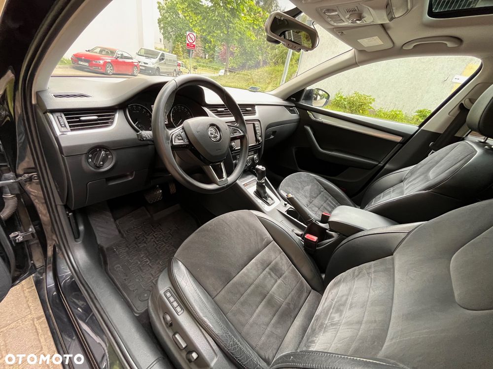 Skoda Octavia 2.0 TDI Style DSG - 4