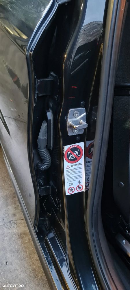 BMW Seria 1 116i - 36