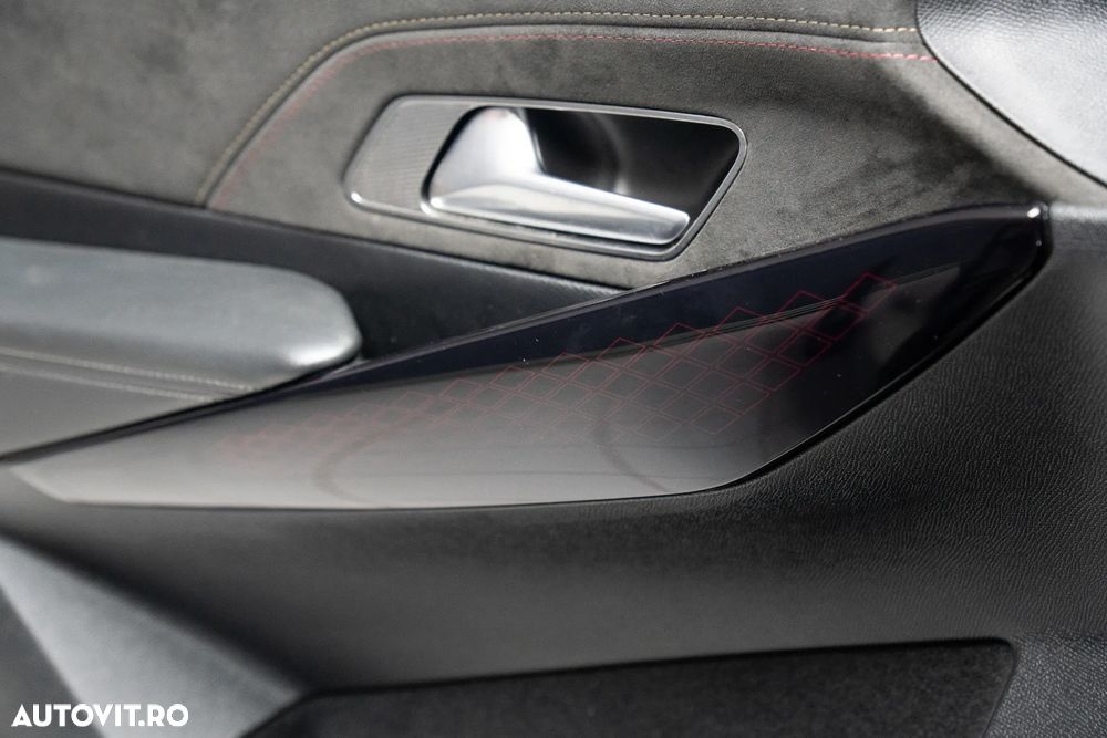 DS Automobiles DS 7 Crossback - 27