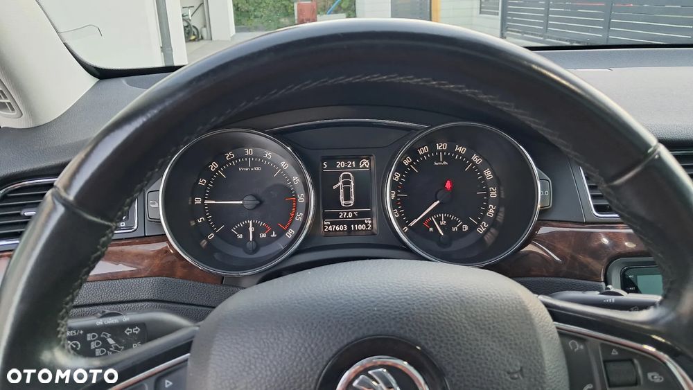 Skoda Superb 1.6 TDI Active Greenline - 19
