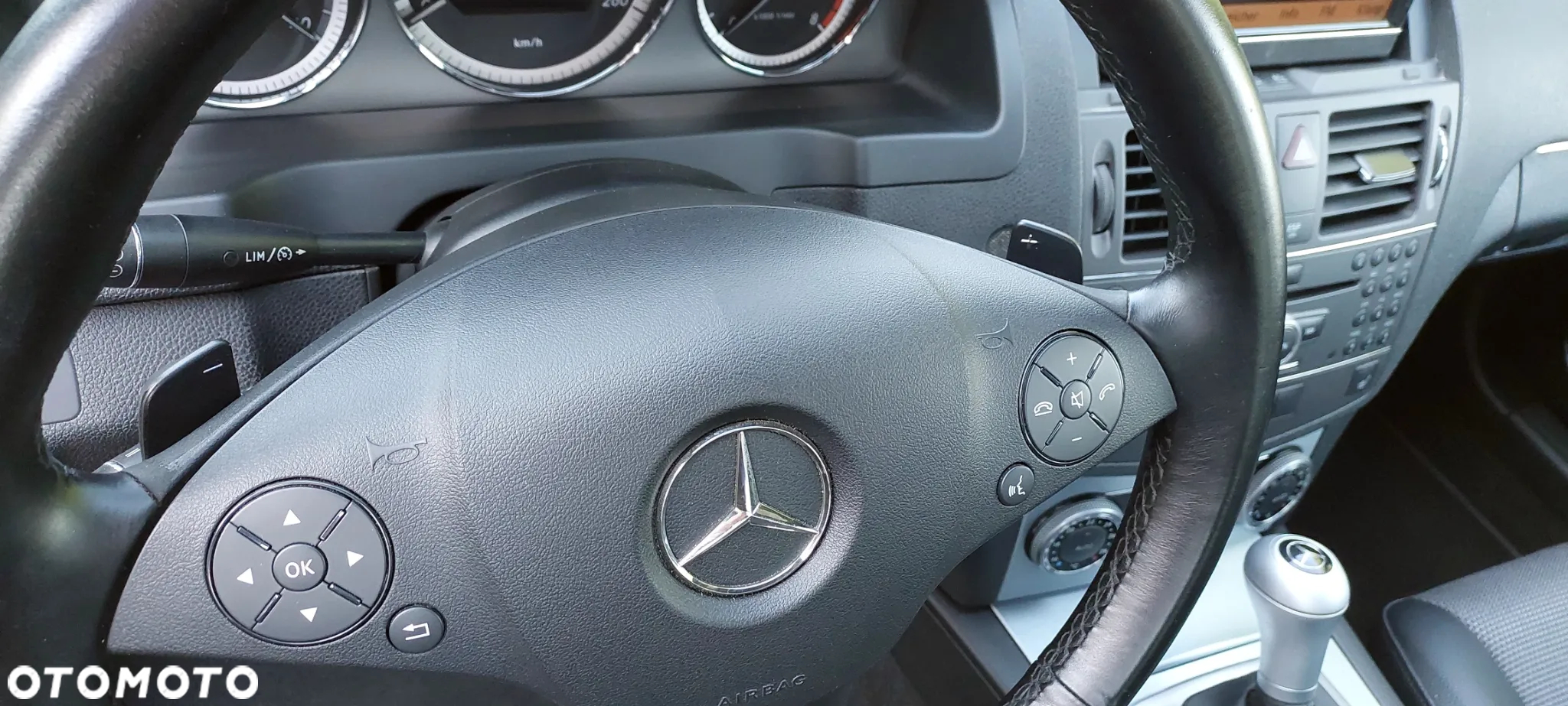 Mercedes-Benz Klasa C - 33