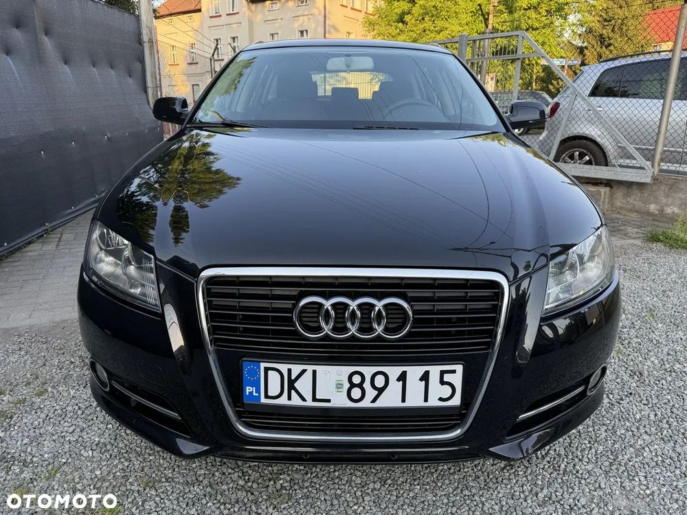 Audi A3 Sportback 1.6 Ambiente - 6