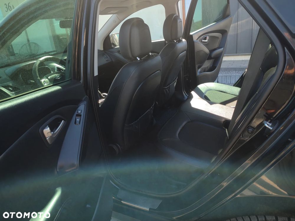 Hyundai ix35 2.0 CRDi Premium 2WD - 10