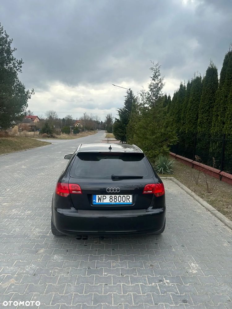 Audi A3 Sportback - 4