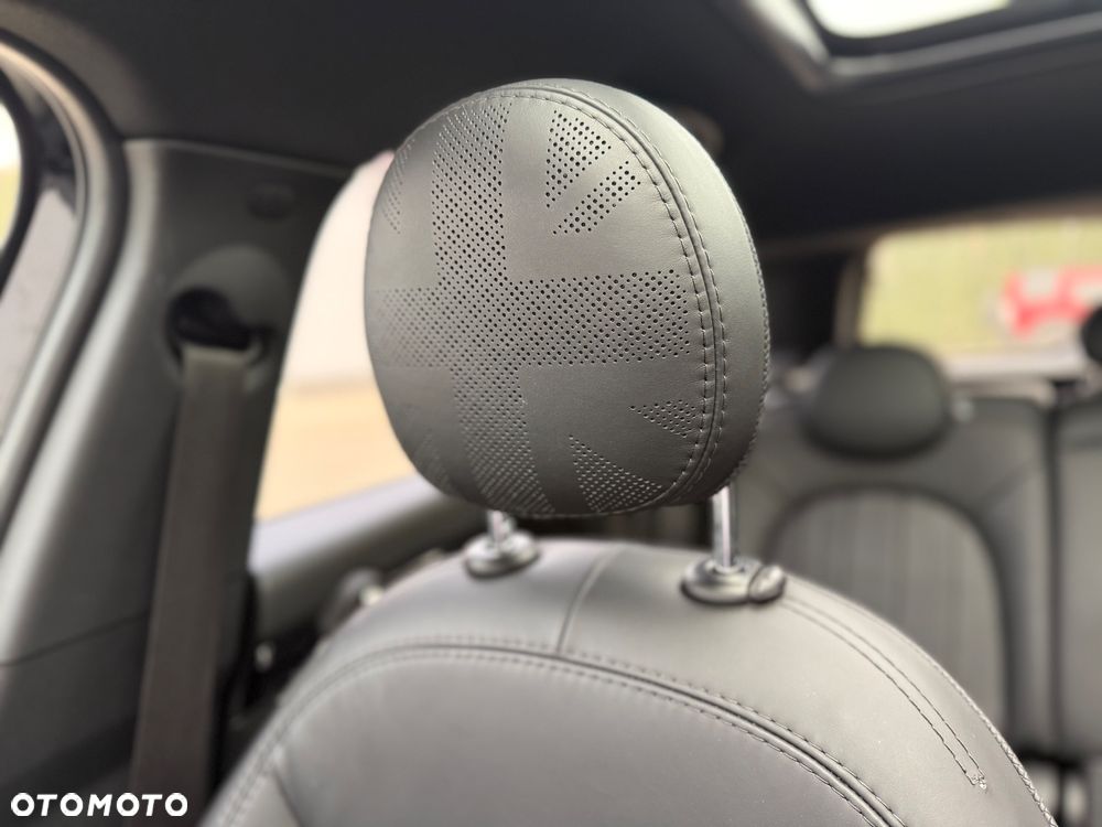 MINI Countryman Cooper S ALL4 John Cooper Works Trim sport - 14