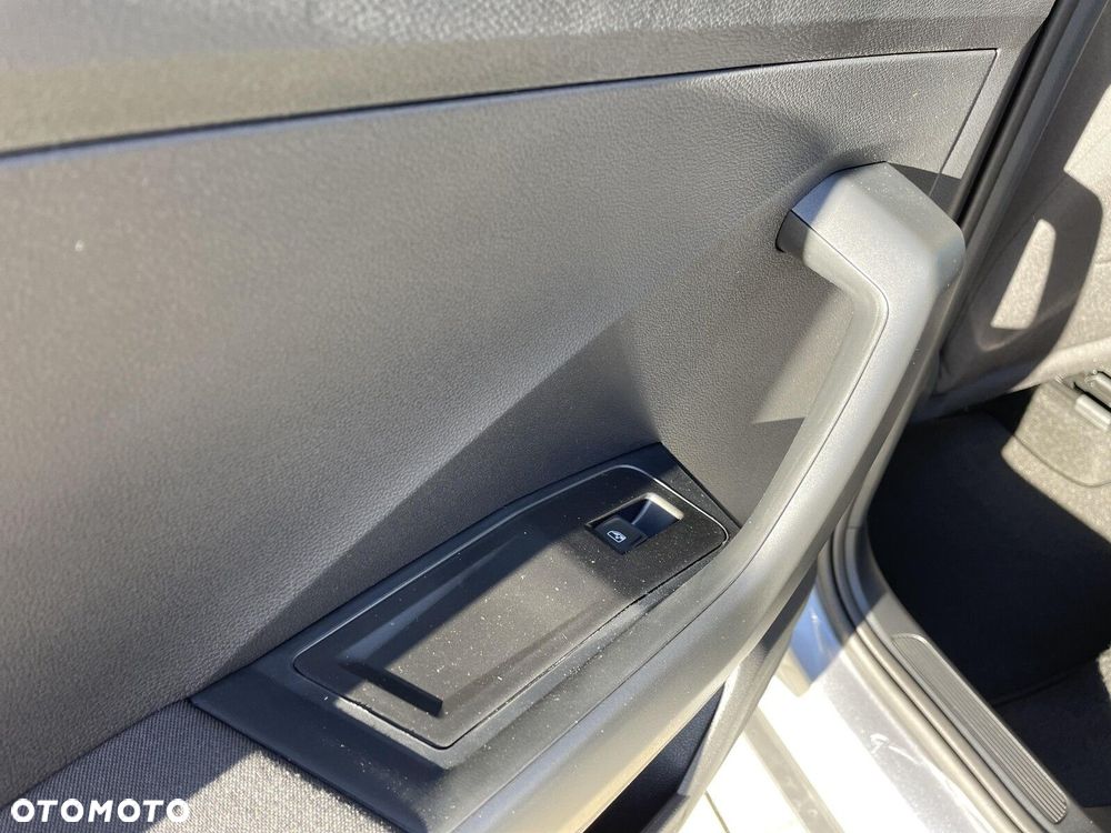 Volkswagen T-Roc 1.5 TSI Life Plus - 27