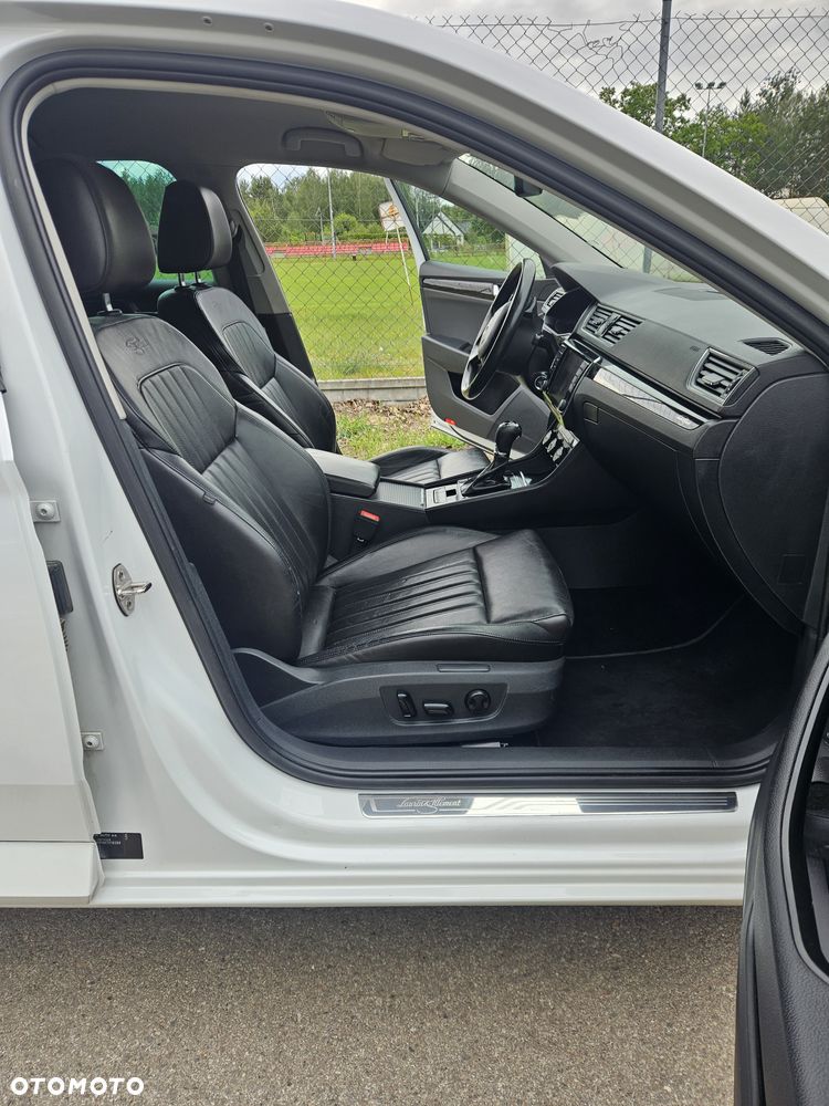 Skoda Superb 1.8 TSI L&K DSG - 9