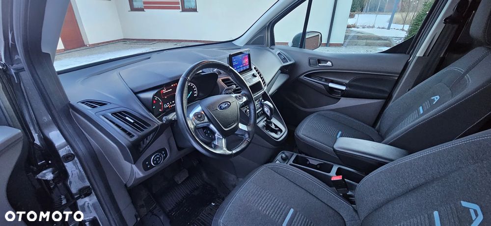 Ford Transit Connect - 8