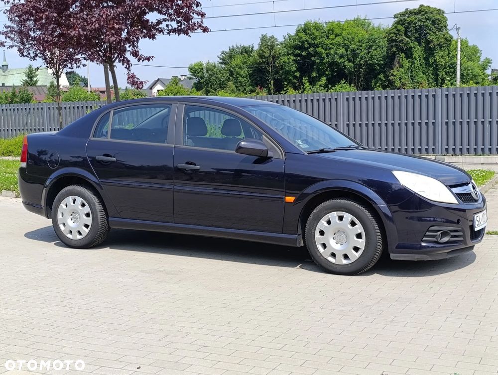 Opel Vectra 1.8 Essentia - 8