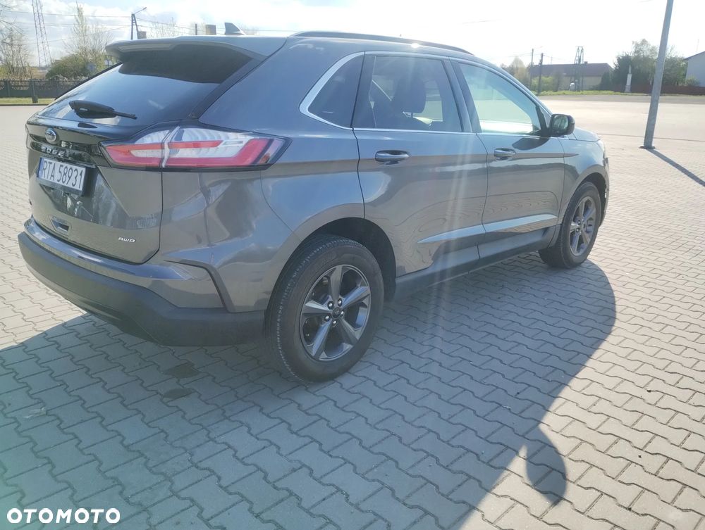 Ford Edge - 2