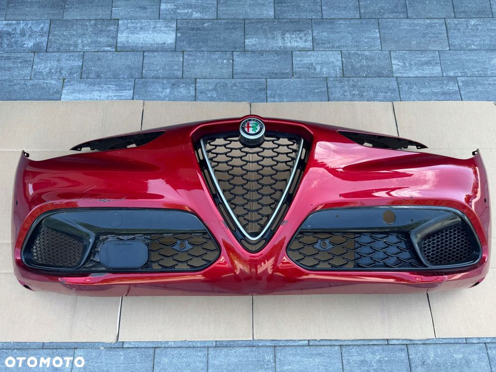 zderzak przód alfa romeo stelvio lift pdc oryginał ładny stan - 1