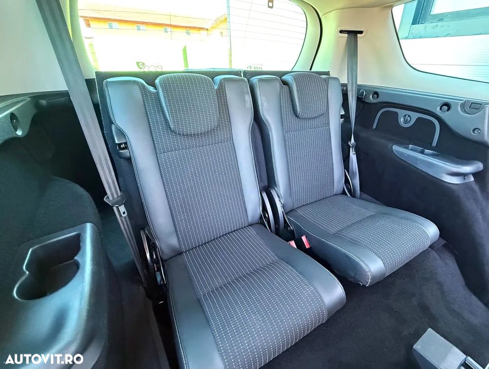 Renault Grand Scenic 1.6 dCi Stop&Start Energy Privilege - 10